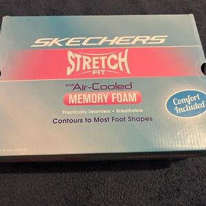 Skechers